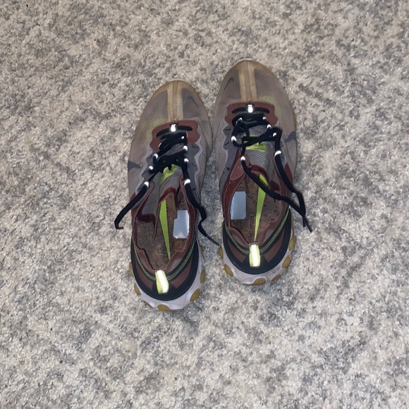 Nike react element 87 desert sand mens size 11 in good condition - Picture 2 of 2